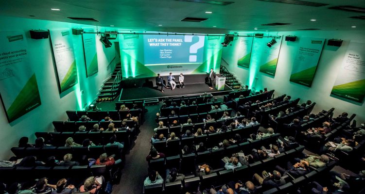 Product Photography for Hyper Creative – Wrapping up events for Quickbooks